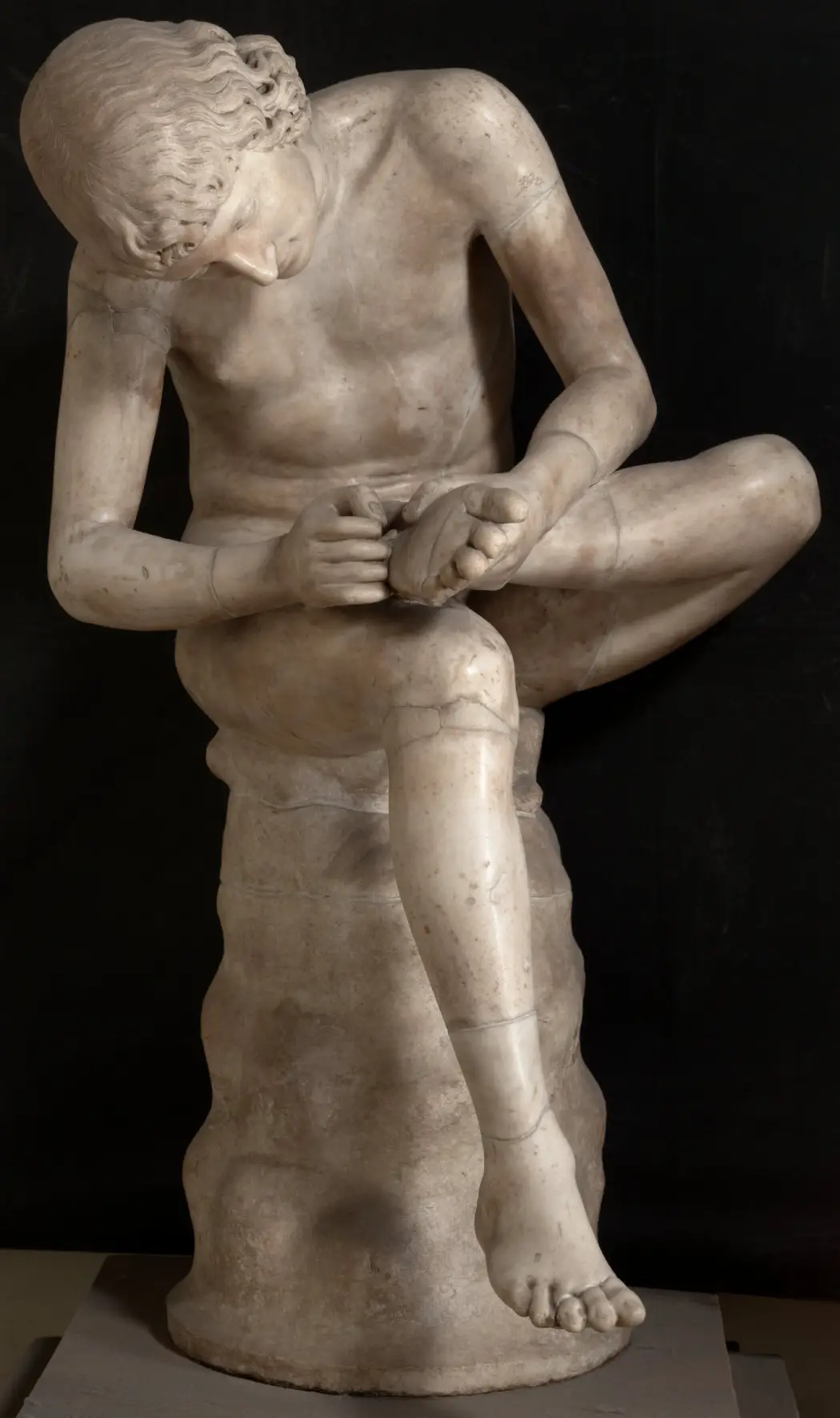 Boy with thorn at the Uffizi Gallery
